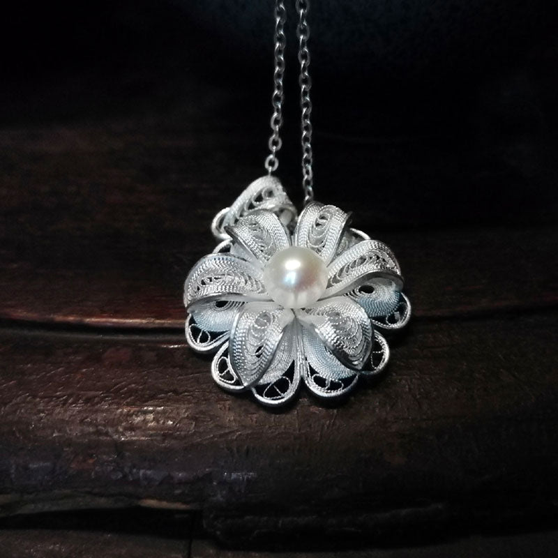 Handcrafted Silver Filigree Inlaid Natural Freshwater Pearl Pendant Necklace-Lovesyouforever