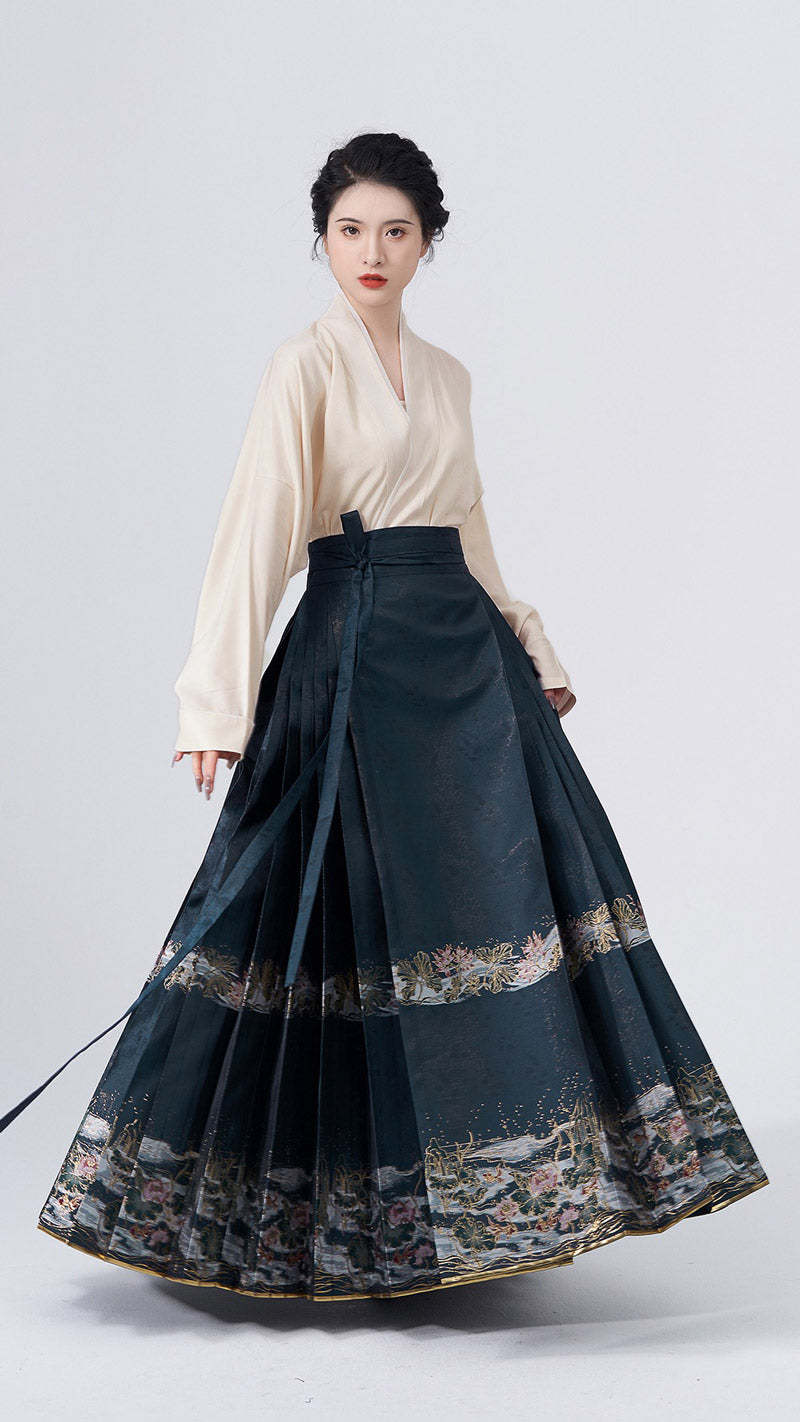 Blossoming Lotus Flower in the Golden Moonlight Night - Mamianqun Hanfu Skirt-Lovesyouforever