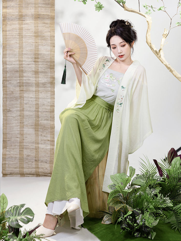 Tender Sprouts of Spring - Modern Hanfu Dress for Women's Everyday Commute-Lovesyouforever
