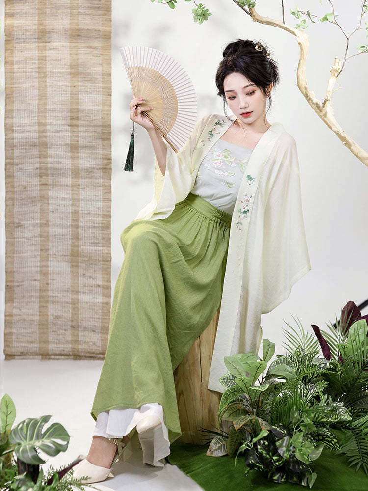 Tender Sprouts of Spring - Modern Hanfu Dress for Women's Everyday Commute-Lovesyouforever