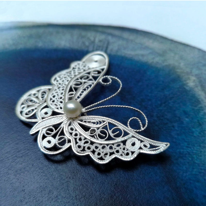 Vintage Plain Silver Filigree Butterfly Brooch Inlaid with Natural Freshwater Pearl-Lovesyouforever