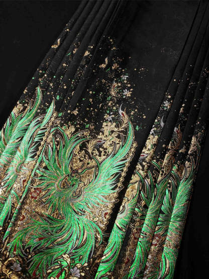 Chinese 'Shan Hai Jing' Qingluan Divine Bird Golden Weave Black Mamianqun Skirt-Lovesyouforever