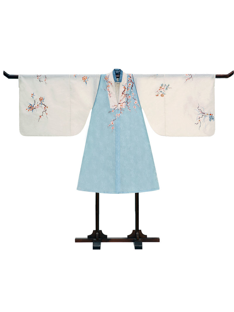 The Plum Blossom Blossoms From the Bitter Cold - Handmade Plum Blossom Embroidery Hanfu Clothing Mamianqun Hanfu Skirt-Lovesyouforever