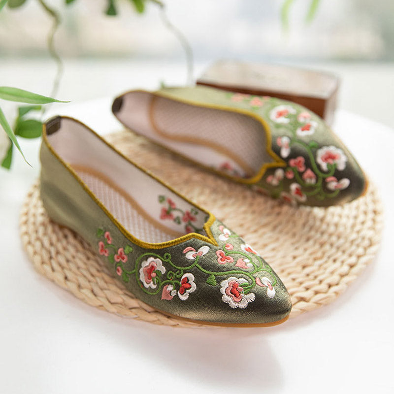 Flowering Vines Embroidered Flat Shoes for Women-Lovesyouforever
