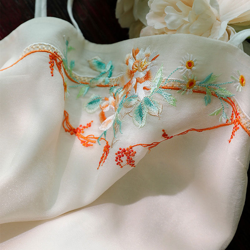 Elegant Vintage Floral Embroidered Camisole Sleeveless Hanfu Undershirt-Lovesyouforever