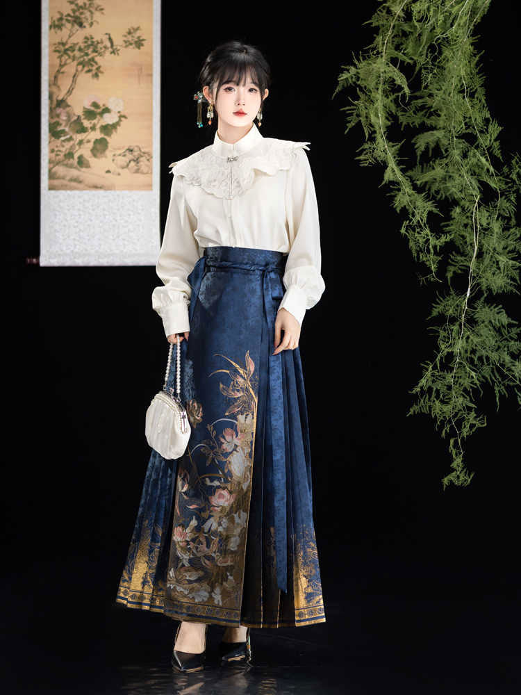 Fragrant Lotus Pond - Blue Lotus Pattern Woven Gold Mamianqun Skirt-Lovesyouforever
