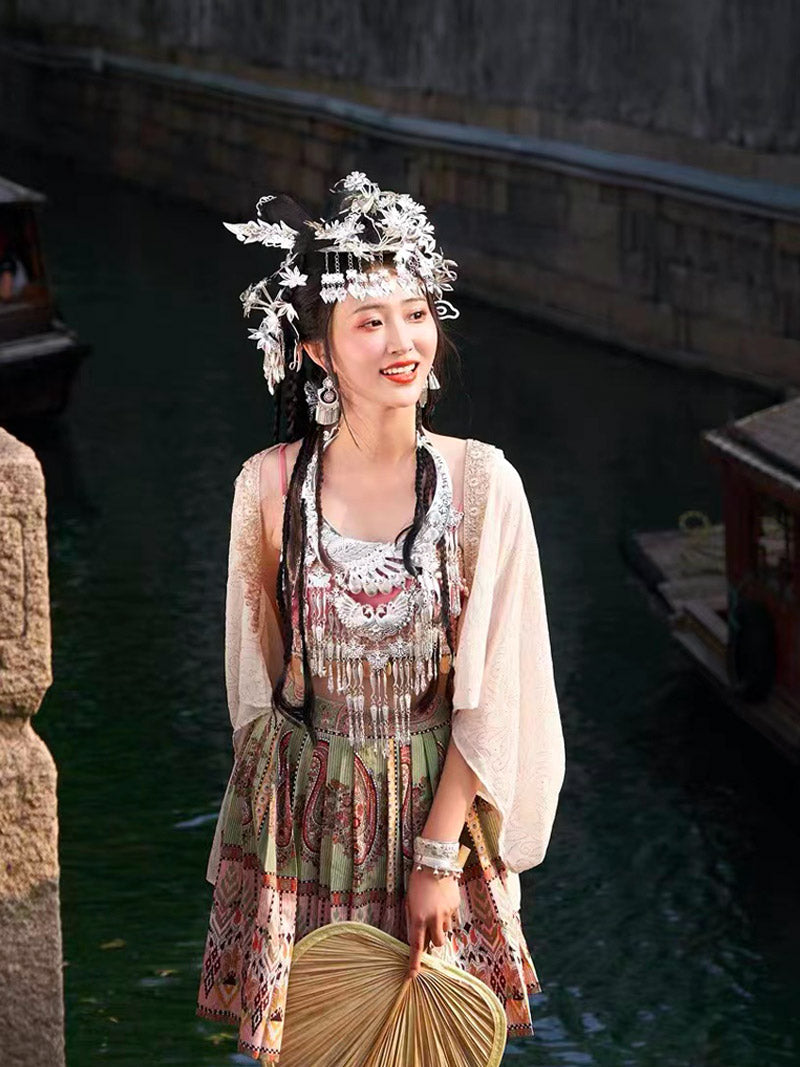 Girl Picking Water Chestnut in the River -  Morden Miao Ethnic Minority Hanfu Skirt Set-Lovesyouforever