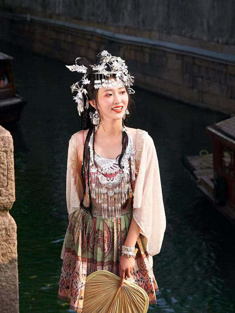 Girl Picking Water Chestnut in the River -  Morden Miao Ethnic Minority Hanfu Skirt Set-Lovesyouforever