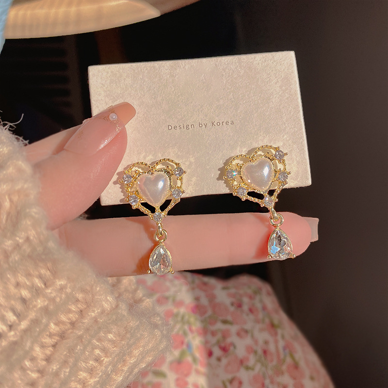Pearl and Heart Earrings For Woman-Lovesyouforever