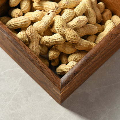 Walnut wood solid wood tray Japanese-style rectangular snack box wooden fruit tray household candy and tea tray dry fruit box-Lovesyouforever