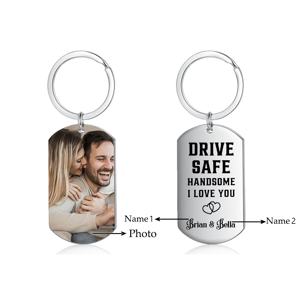 Custom Couple Photo Keychain With Name, Personalized Drive Safe Keychain for Boyfriend/Him-Lovesyouforever