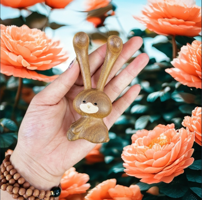 Rabbit-shaped massage stick made of natural sandalwood for eye and nose massage, jawline improvement, and reduction of dark circles and eye bags, suitable as a gift-Lovesyouforever