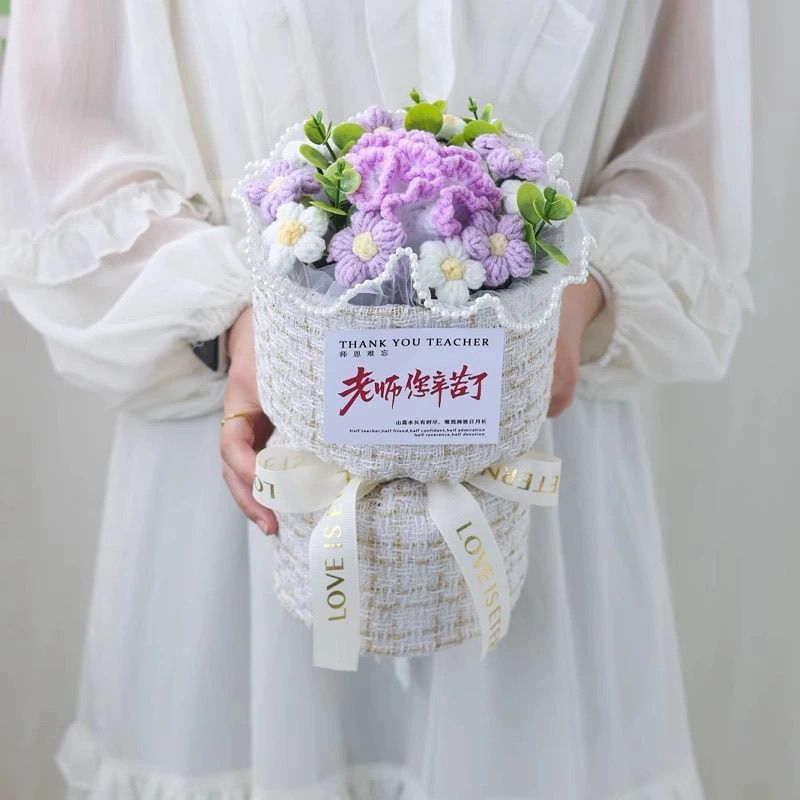 Creative hand-knitted wool rose bouquet as a graduation gift to express gratitude to teachers and surprise them-Lovesyouforever
