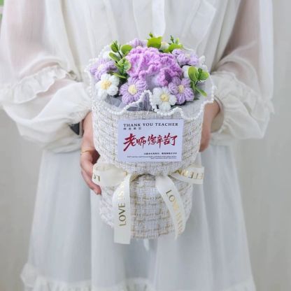 Creative hand-knitted wool rose bouquet as a graduation gift to express gratitude to teachers and surprise them-Lovesyouforever