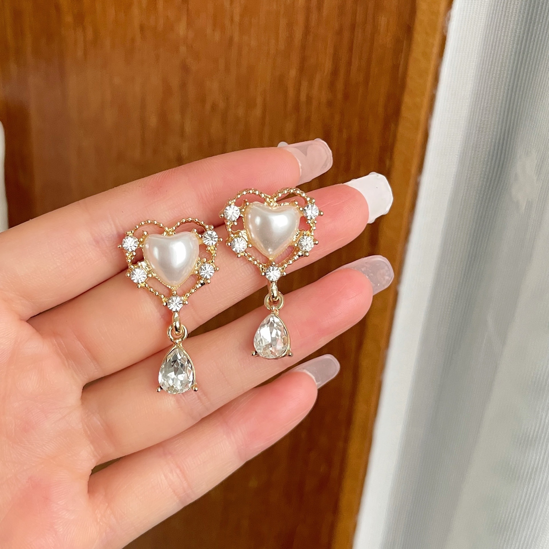 Pearl and Heart Earrings For Woman-Lovesyouforever