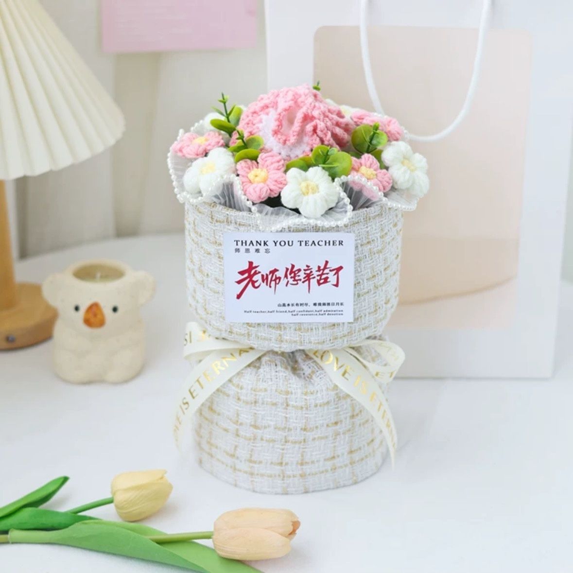 Creative hand-knitted wool rose bouquet as a graduation gift to express gratitude to teachers and surprise them-Lovesyouforever