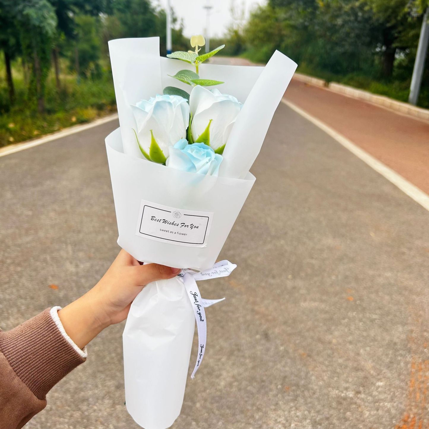 Finished crushed ice blue rose bouquet, soap flowers, Qixi Festival gift, graduation bouquet, gift for best friend, photo decoration, artificial flowers-Lovesyouforever