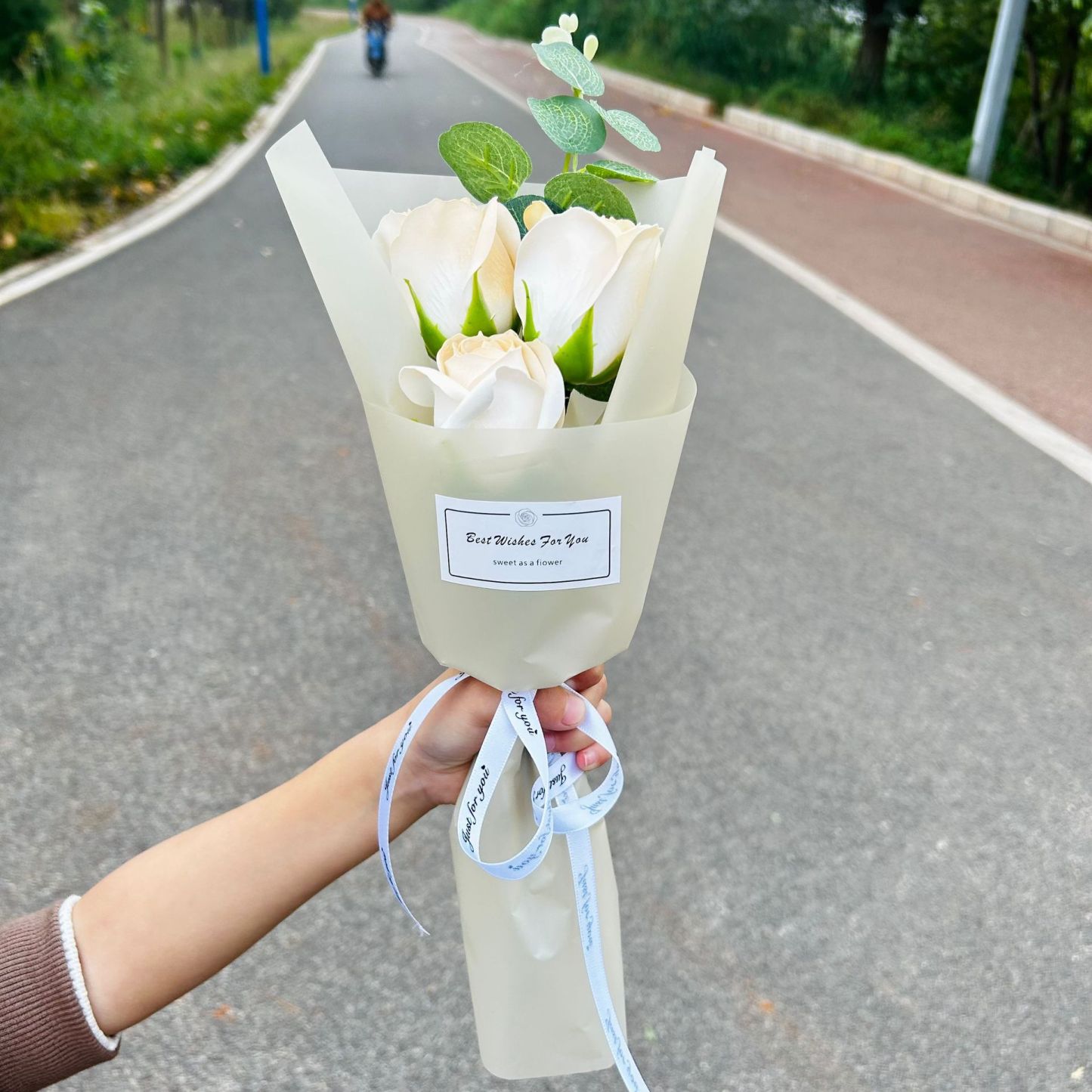 Finished crushed ice blue rose bouquet, soap flowers, Qixi Festival gift, graduation bouquet, gift for best friend, photo decoration, artificial flowers-Lovesyouforever