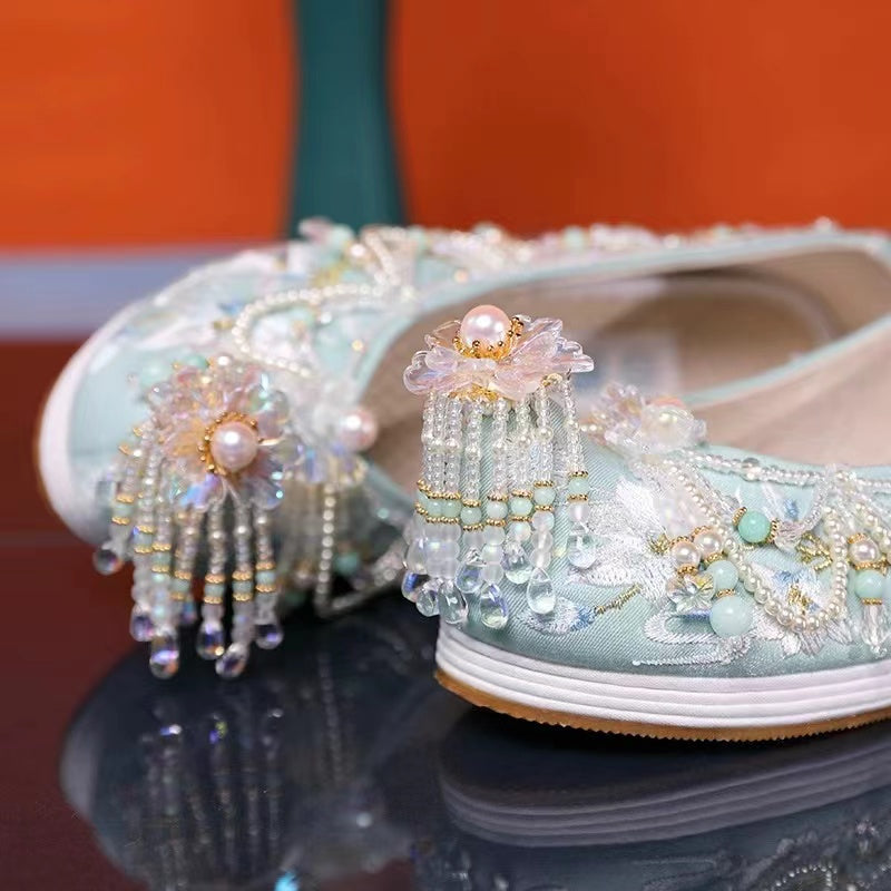 Handmade Custom  Melaleuca Bottom Heightening Embroidered and Beaded Women's Hanfu Shoes Chinese Cosplay Shoes-Lovesyouforever