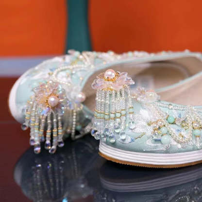 Handmade Custom  Melaleuca Bottom Heightening Embroidered and Beaded Women's Hanfu Shoes Chinese Cosplay Shoes-Lovesyouforever