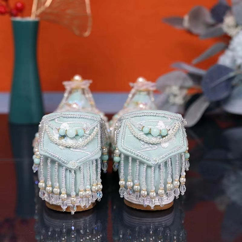 Handmade Custom  Melaleuca Bottom Heightening Embroidered and Beaded Women's Hanfu Shoes Chinese Cosplay Shoes-Lovesyouforever