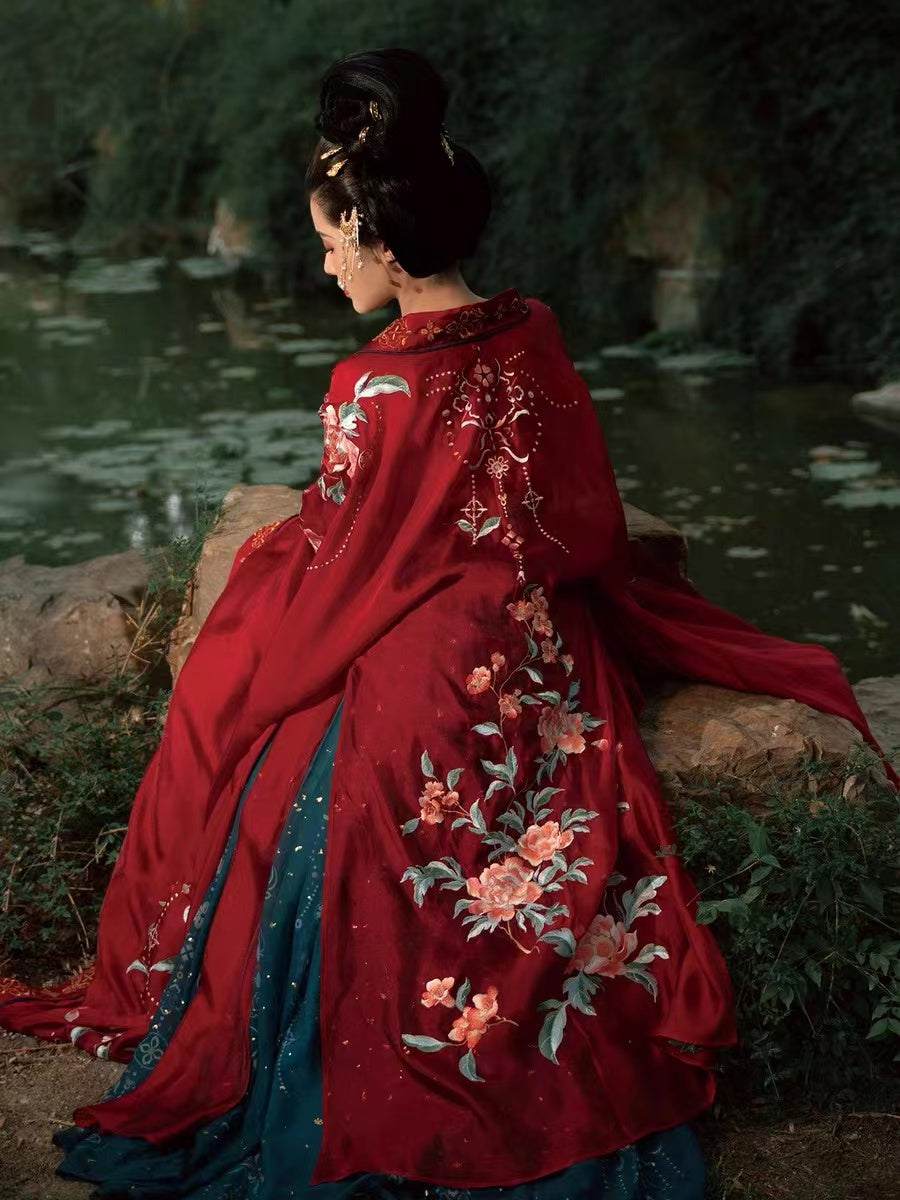BlueDail Pure Hand Embroidery Yang Guifei「Bringing endless glory and wealth」Prosperous Peony Embroidered Tang Style Daily Wear Hanfu Clothing-Lovesyouforever