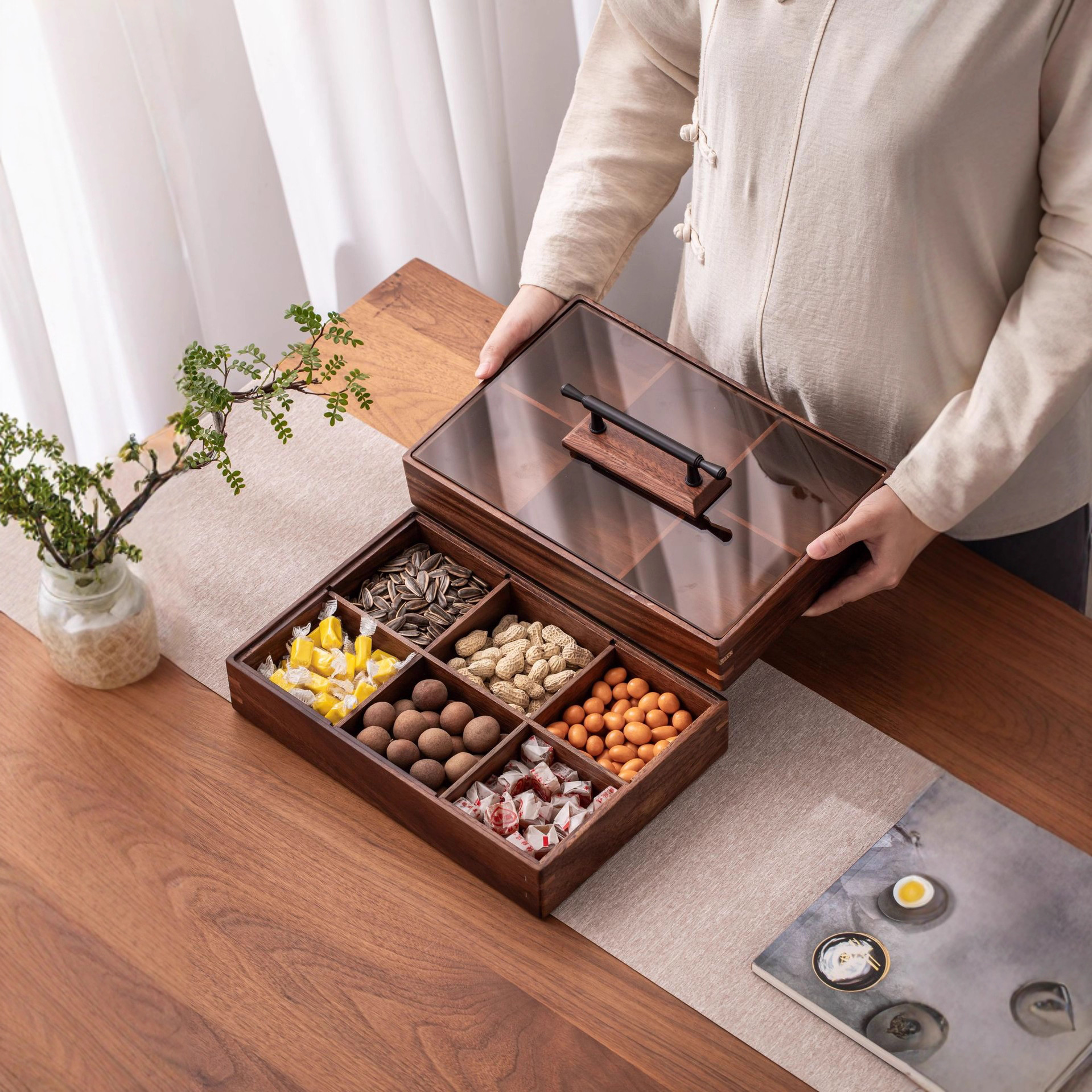 Walnut wood double-layer snack box for home use, living room coffee table, wooden dry fruit box, candy box, snack tray, six-compartment stackable-Lovesyouforever
