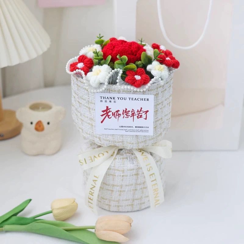 Creative hand-knitted wool rose bouquet as a graduation gift to express gratitude to teachers and surprise them-Lovesyouforever