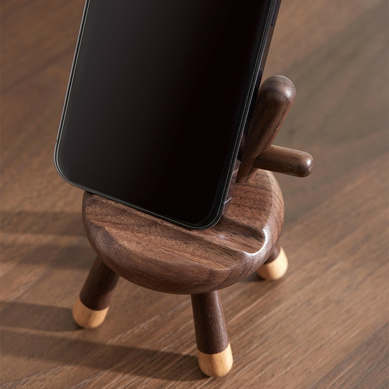 Black walnut wood desktop cartoon deer antler stool phone stand, personalized creative office lazy stand decoration-Lovesyouforever