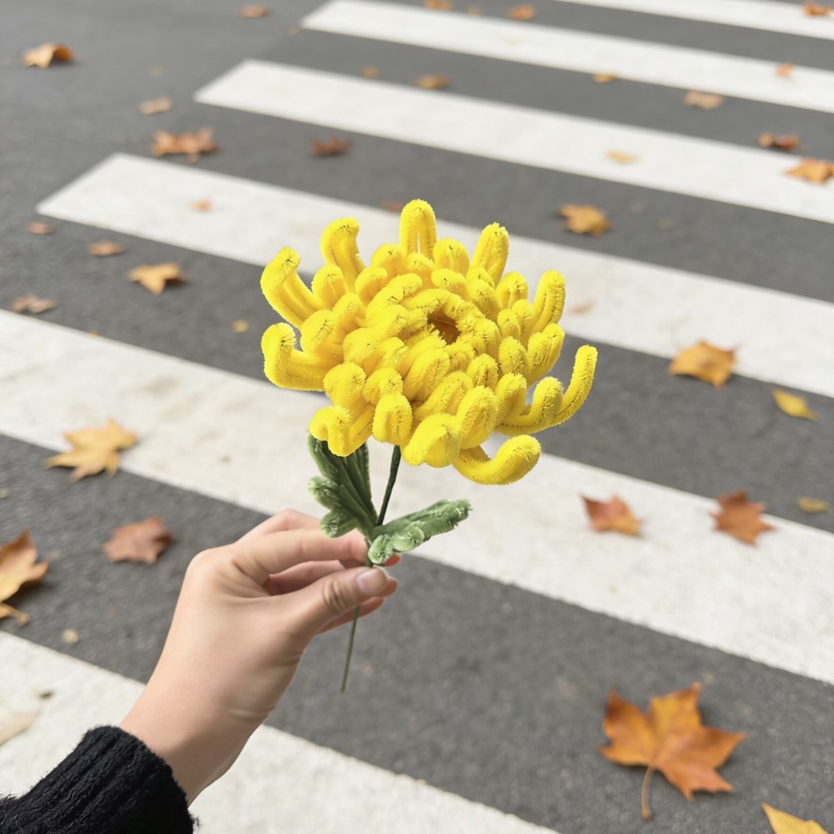 Handmade Twisted Sticks Artificial White and Yellow Chrysanthemum Bouquet for Friends, Finished Product Shipped as a Memorial to Loved Ones-Lovesyouforever