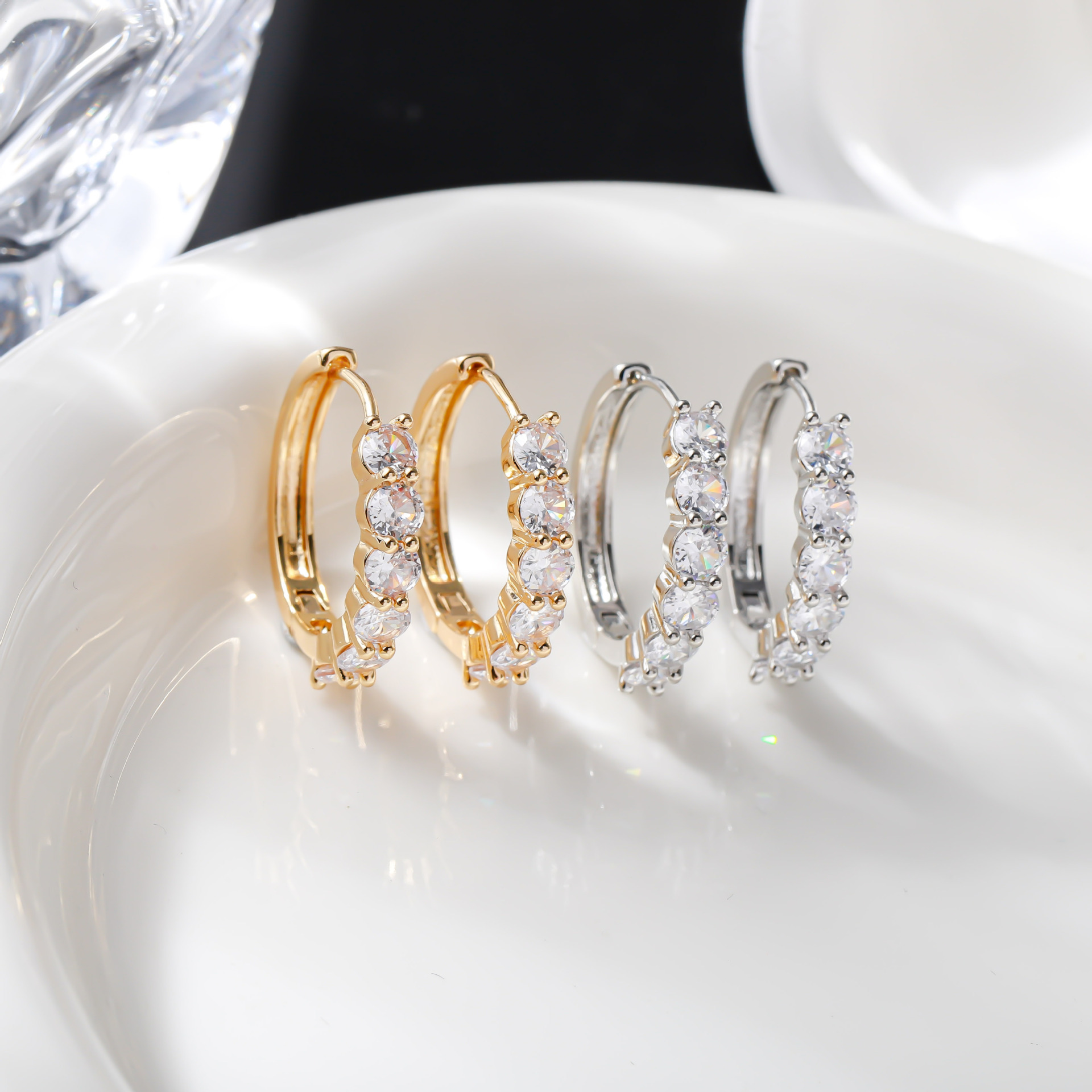 🔥Hot Sale 50% OFF🔥Moissanite Hoop Earrings for Women🎁