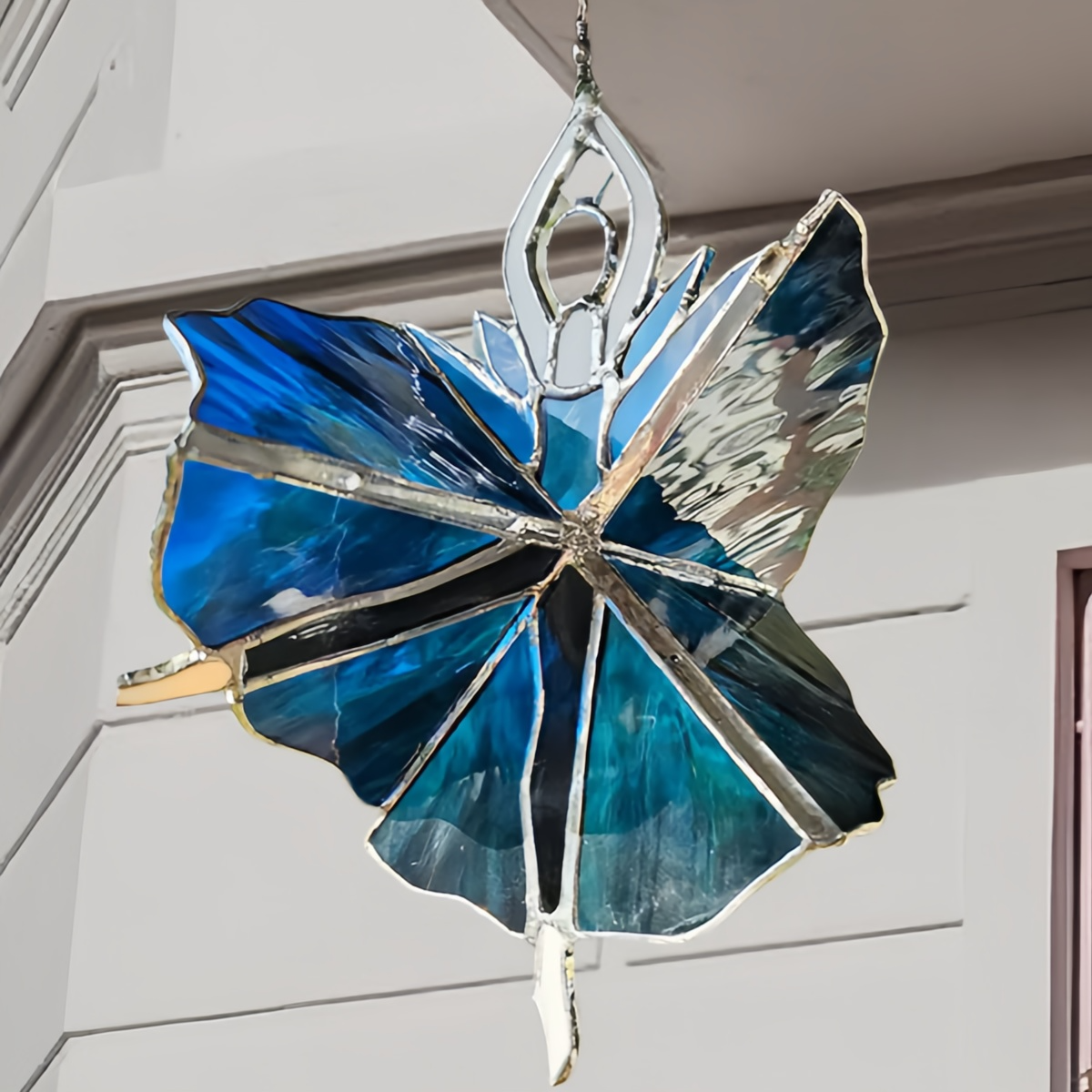 💃Táncoló hölgy üvegfestmény fonó - színes akril medál