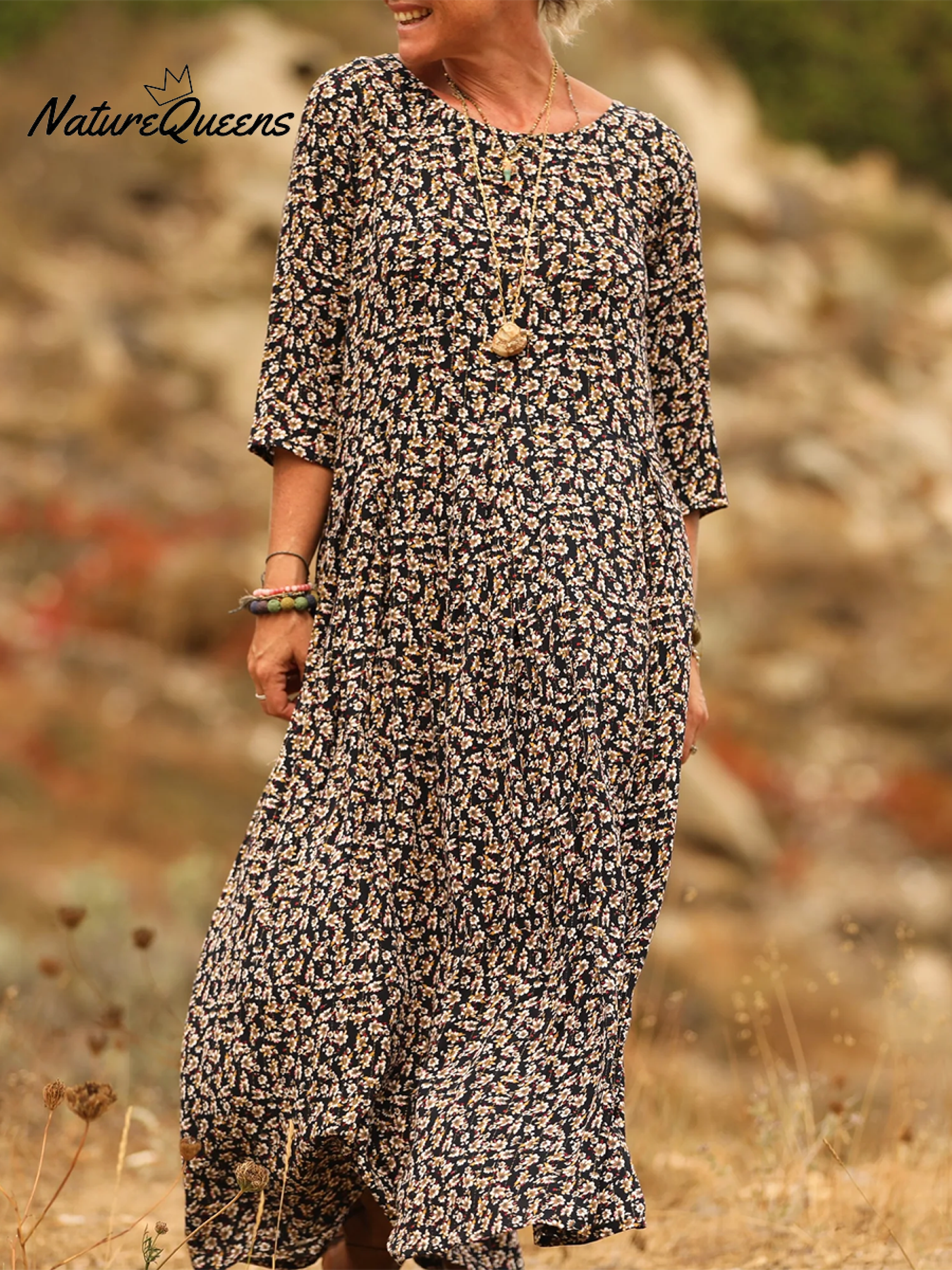 Удобна плисирана рокля от памук и лен