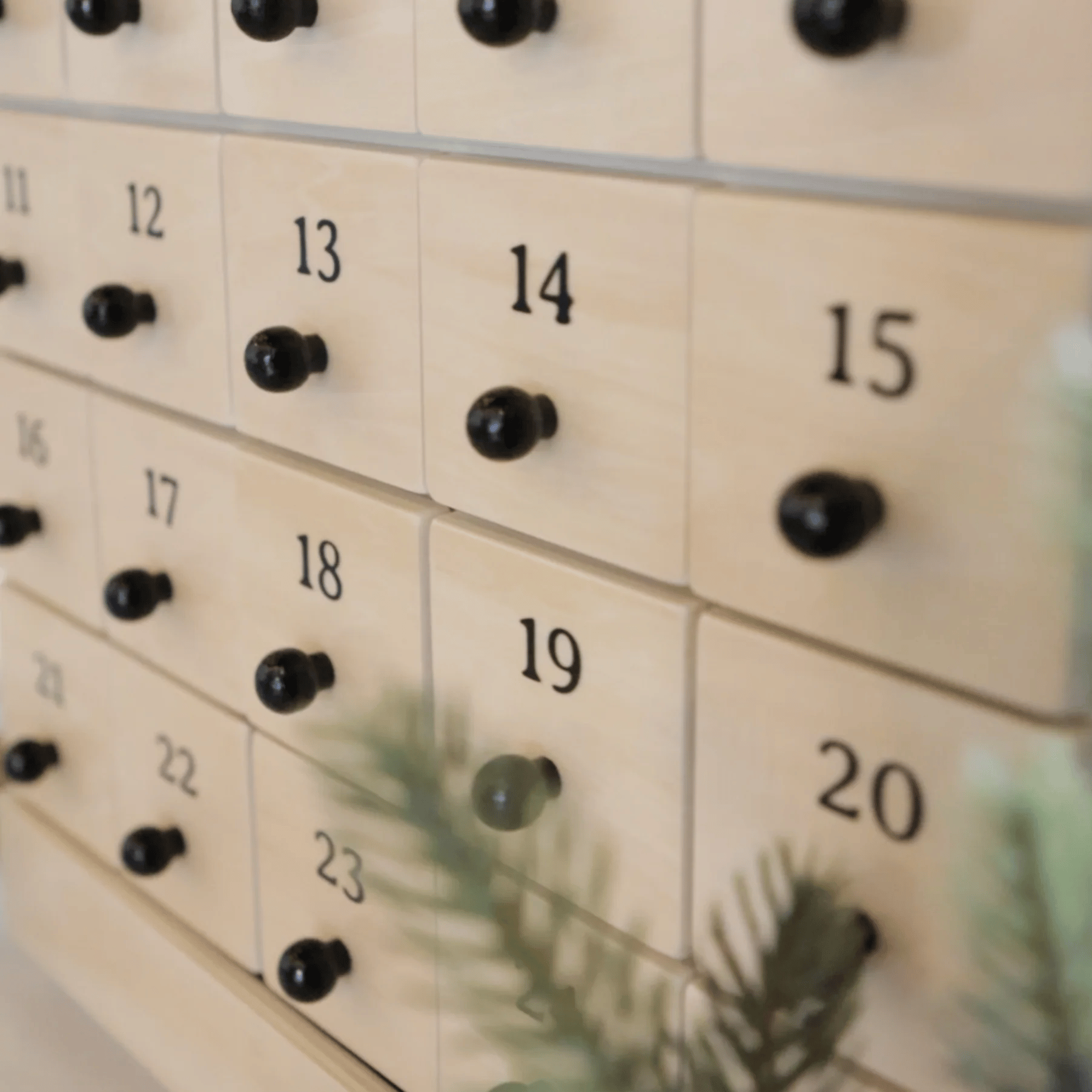 🔥[Official Licensed] ✝️The Rescuer –Nativity Advent Calendar