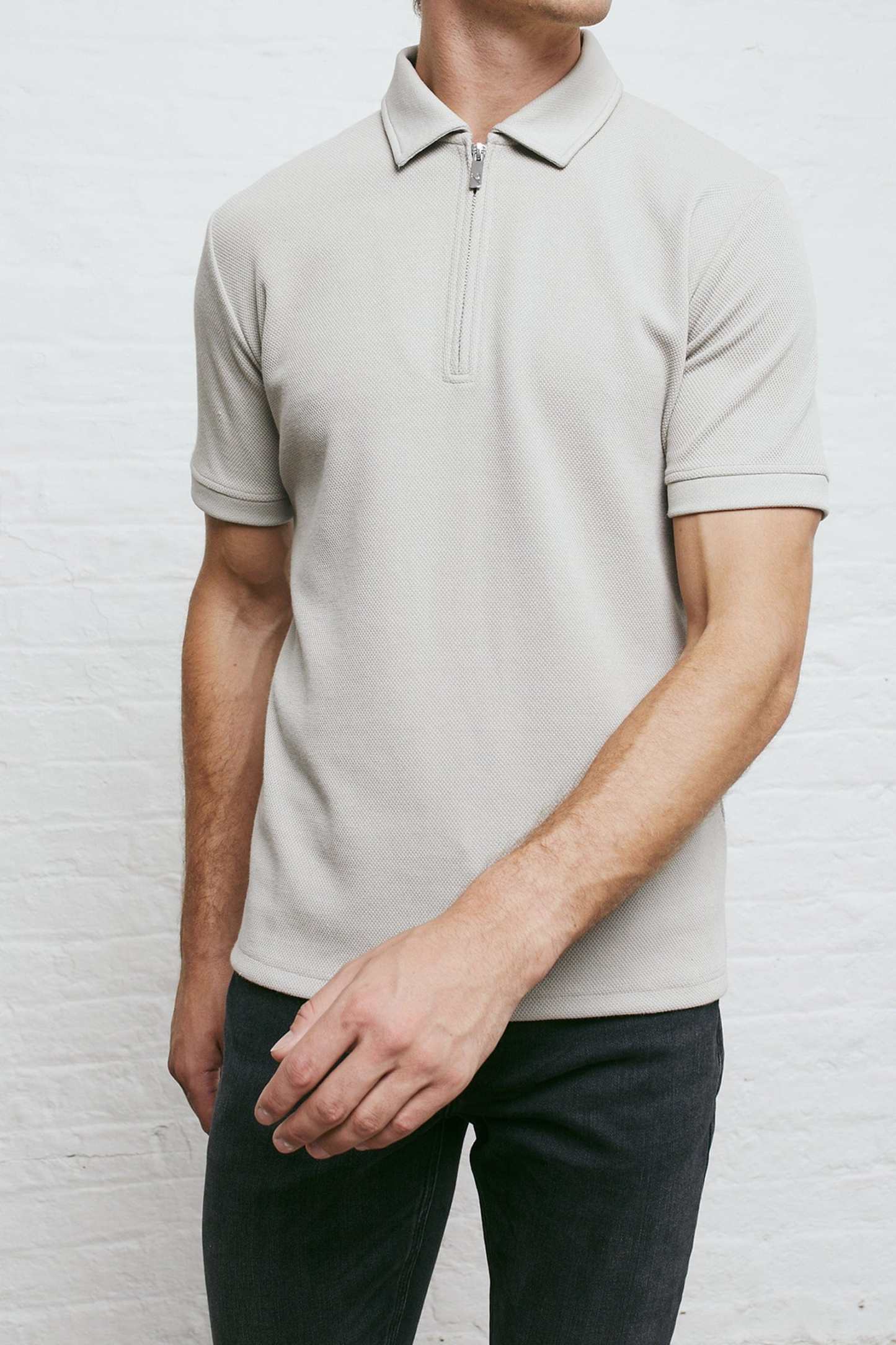 TEXTURED POLO SHIRT - PALE GREY