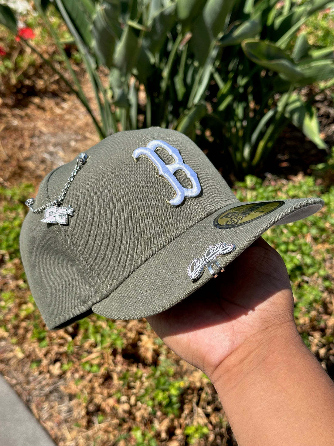 NEW ERA EXCLUSIVE 59FIFTY OLIVE BOSTON RED SOX-Maverick