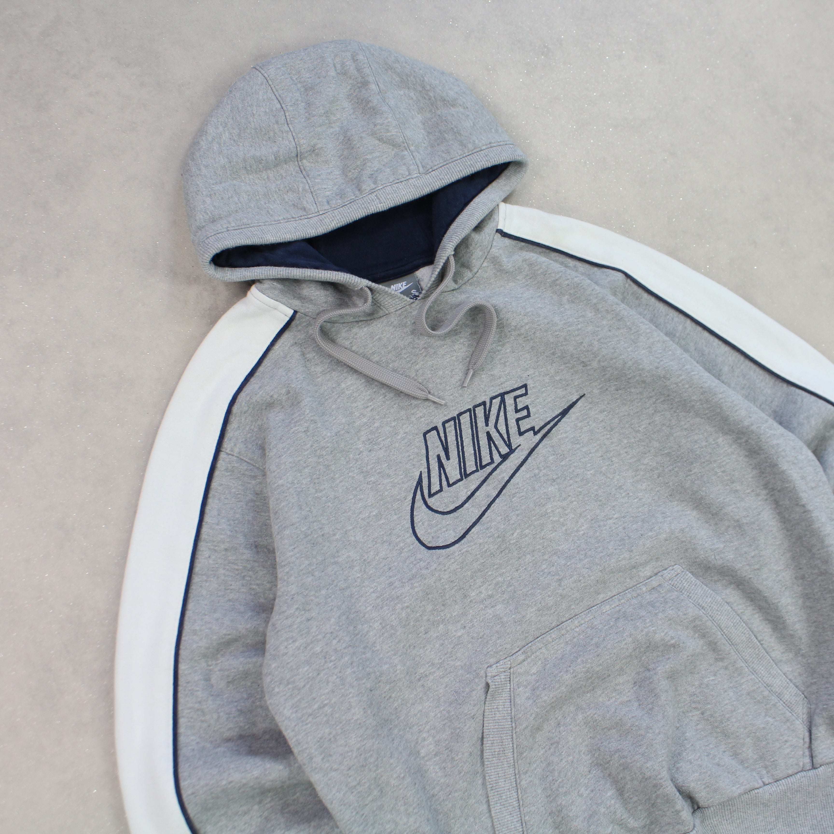 RARE 2000s  Hoodie Grey-Maverick