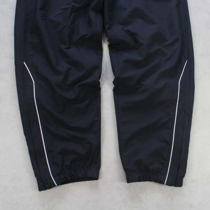 RARE 2000s Trackpants Black-Maverick