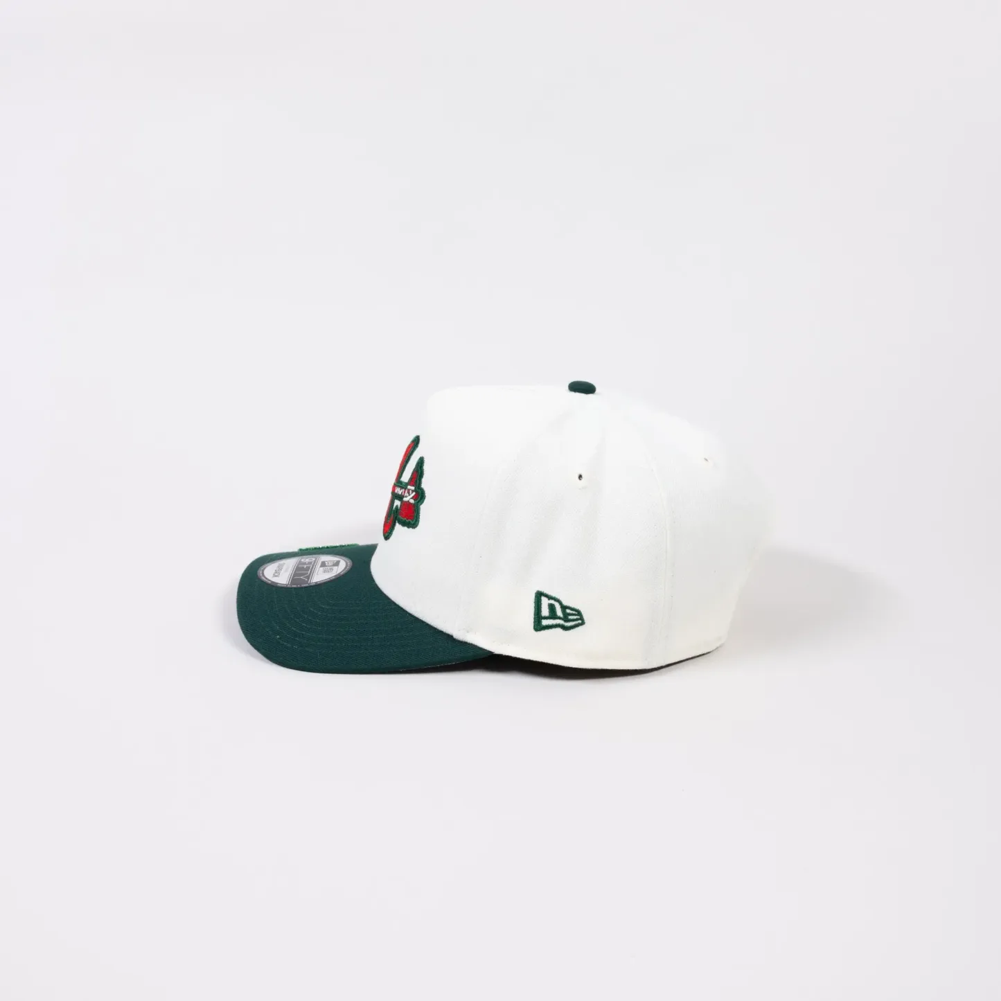NEW ERA EXCLUSIVE 9FIFTY A-FRAME CHROME/ FOREST GREEN ATLANTA BRAVES SNAPBACK W/ 2000 ALL STAR GAME SIDE PATCH-Maverick