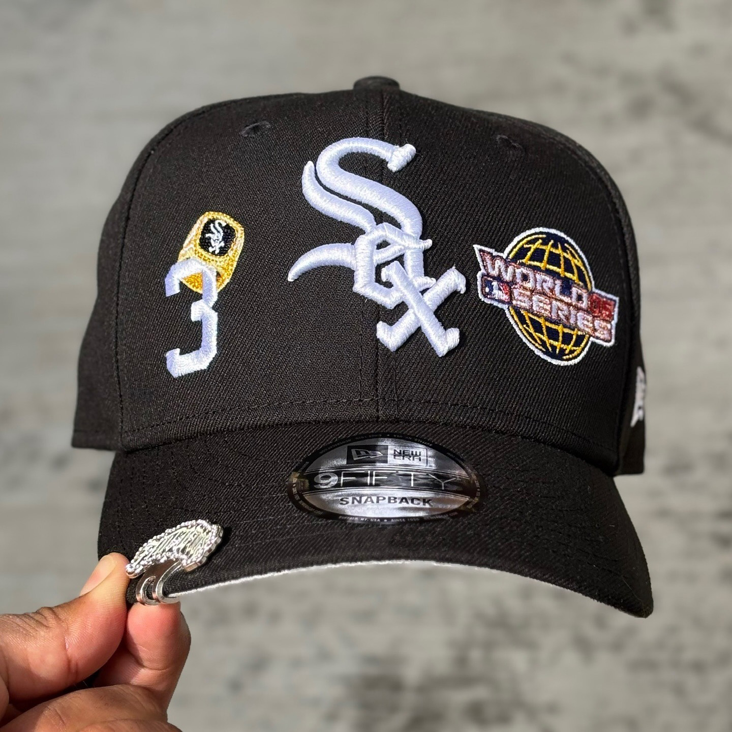 NEW ERA CHICAGO WHITE SOX COUNT THE RINGS EMBROIDERED CASUAL BASEBALL CAP-Maverick