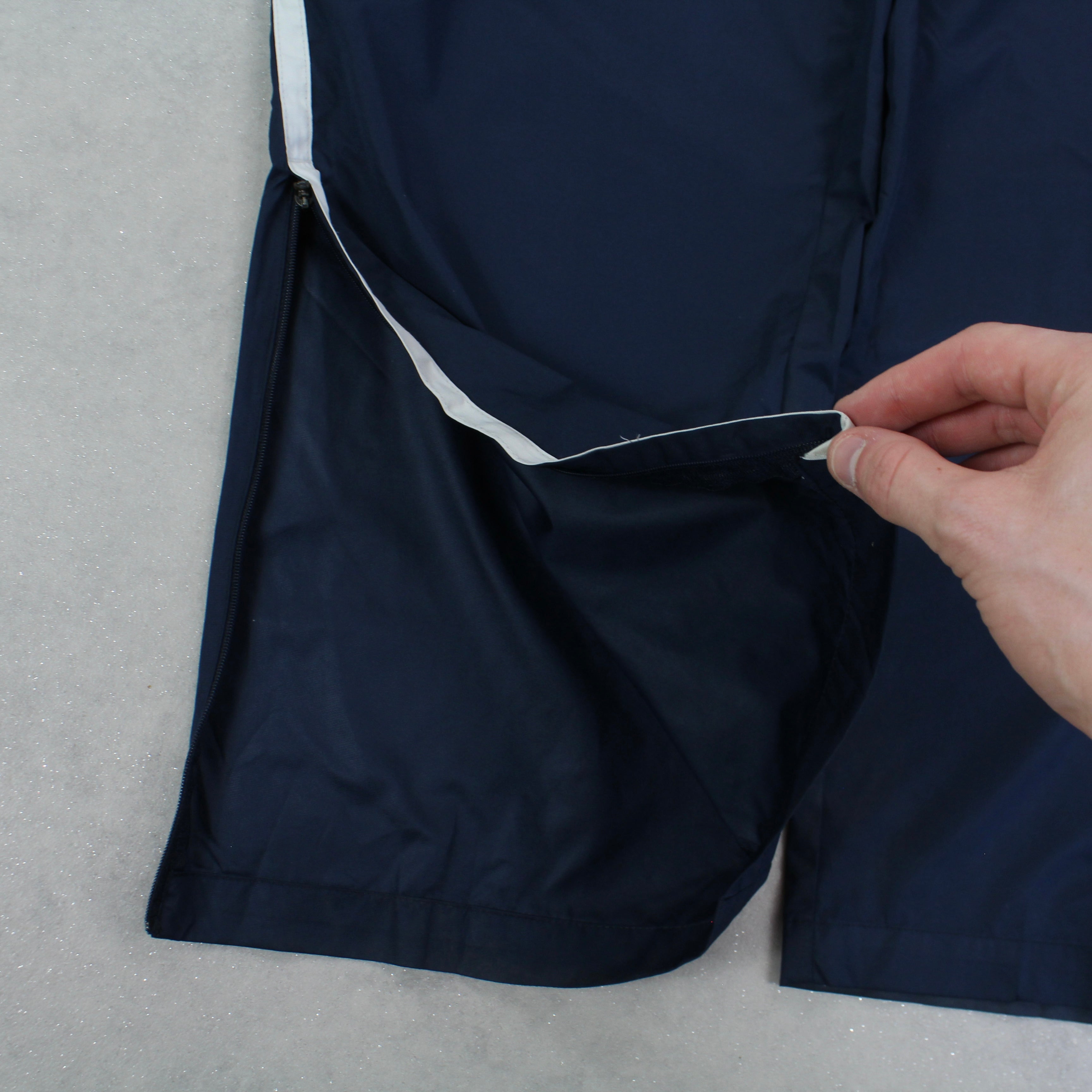 RARE 00s Baggy Trackpants Navy-Maverick