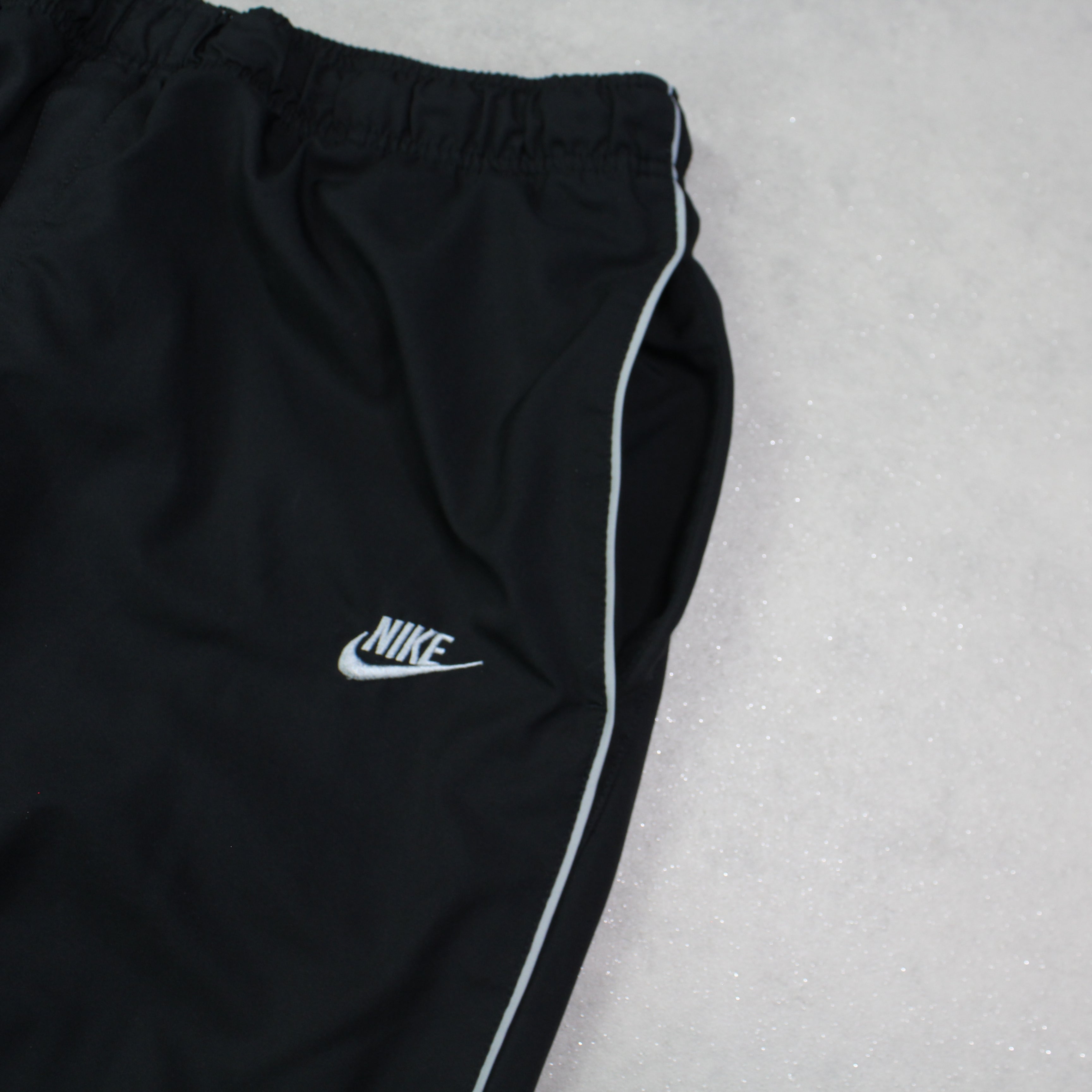 RARE 2000s Baggy Trackpants Black-Maverick