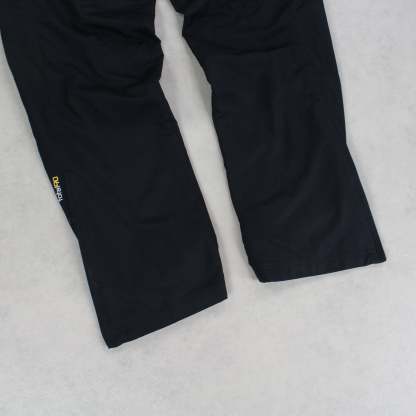 RARE 2000s Trackpants Black-Maverick