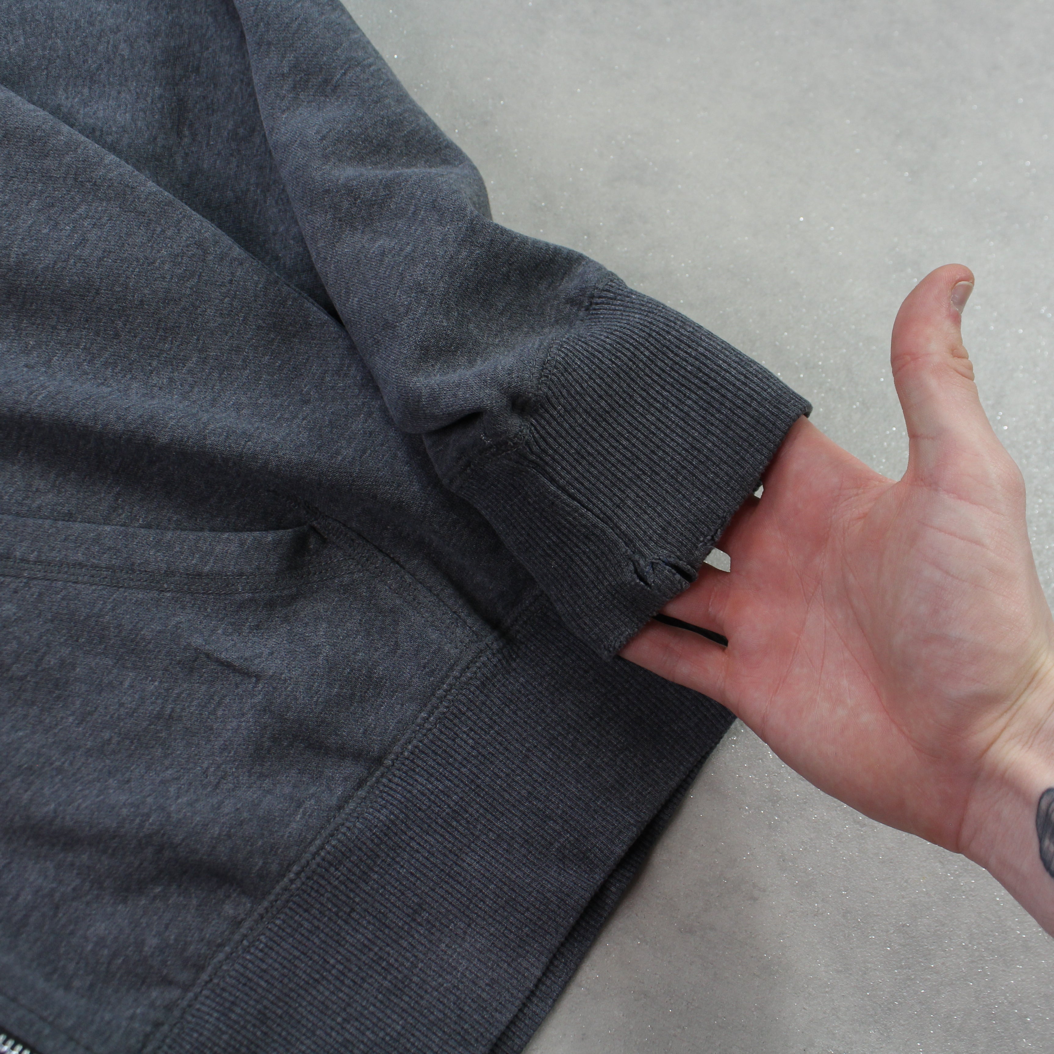 RARE 2000s  Zip Up Hoodie Grey-Maverick