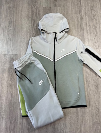 Tech Fleece Set 2021-20 colors Image - 14
