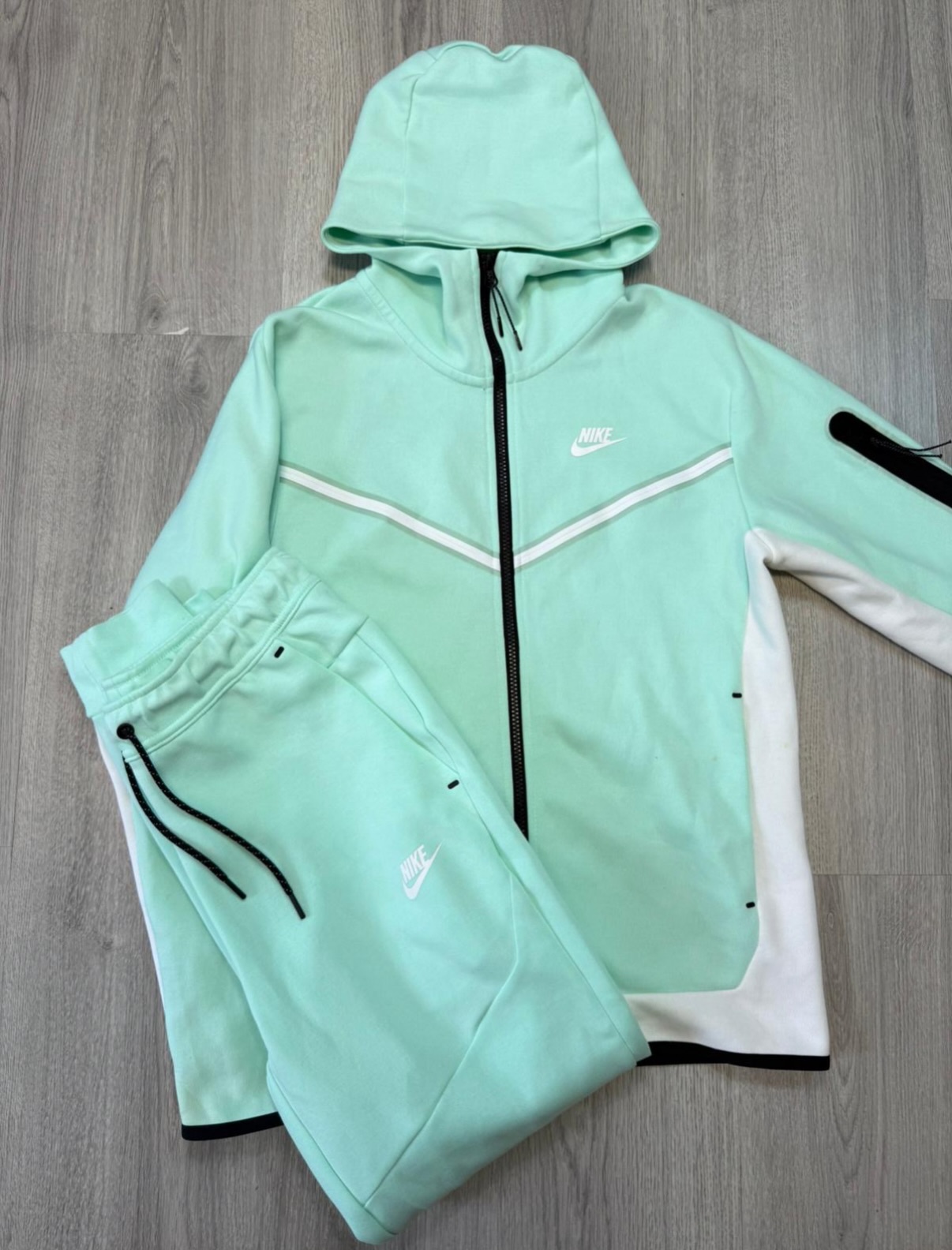 Tech Fleece Set 2021-20 colors Image - 13