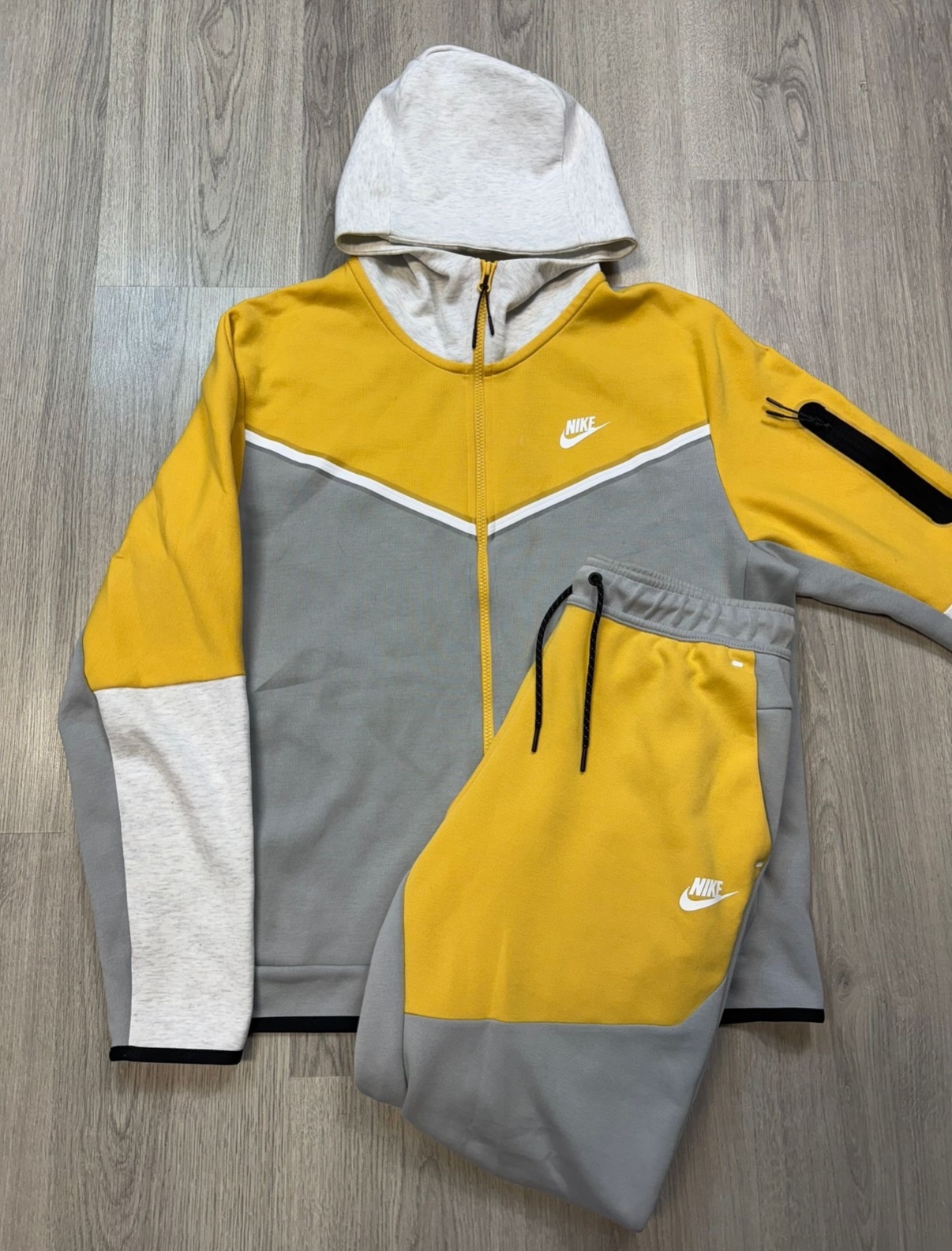 Tech Fleece Set 2021-20 colors Image - 18