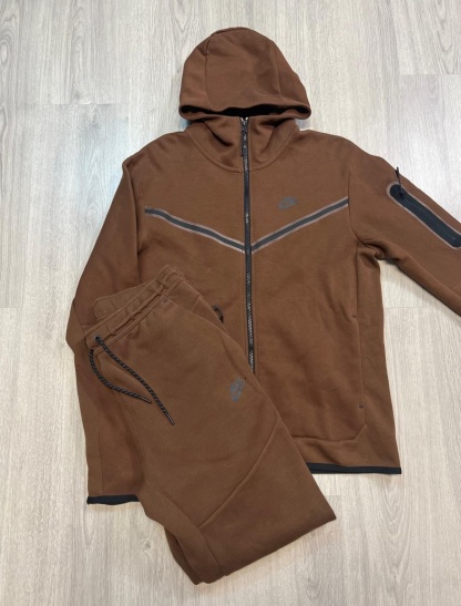 Tech Fleece Set 2021-20 colors Image - 8