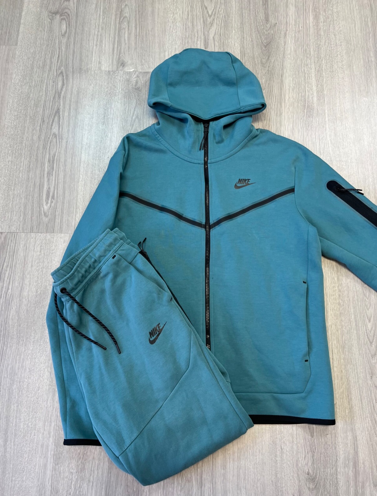 Tech Fleece Set 2021-20 colors Image - 11