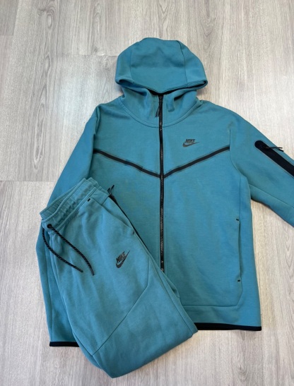Tech Fleece Set 2021-20 colors Image - 11